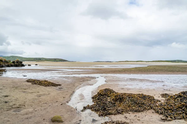 Praia de Carn na Reserva Natural de Sheskinmore entre Ardara e Portnoo em Donegal - Irlanda — Fotografia de Stock