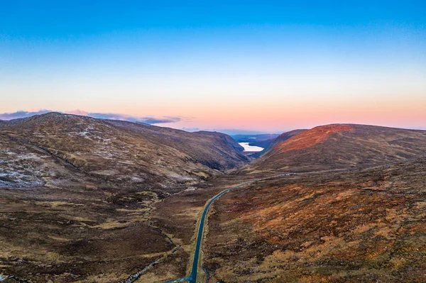 Vista aérea del Parque Nacional Glenveagh en el Condado de Donegal, Irlanda — Foto de Stock