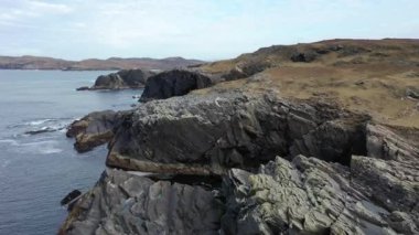 Donegal İlçesi 'ndeki Dawros kıyı şeridinin havadan görüntüsü - İrlanda