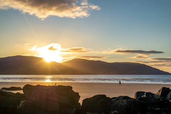 Kiltoorish bay beach between Ardara and Portnoo in Donegal - Irlanda. — Foto de Stock