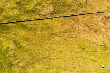 Donegal, İrlanda 'da Portnoo' dan Dunmore Head 'in hava görüntüsü.