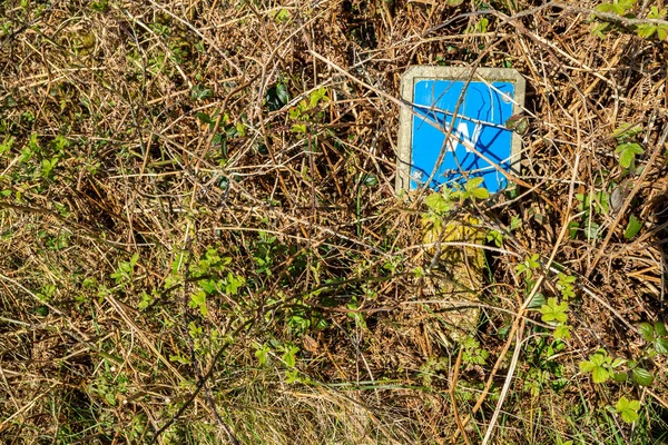 Een W-teken op het platteland van Ierland - County Donegal — Stockfoto