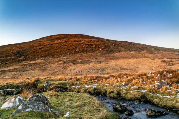Wintersonnenuntergang im Glenveagh National Park im County Donegal - Irland — Stockfoto