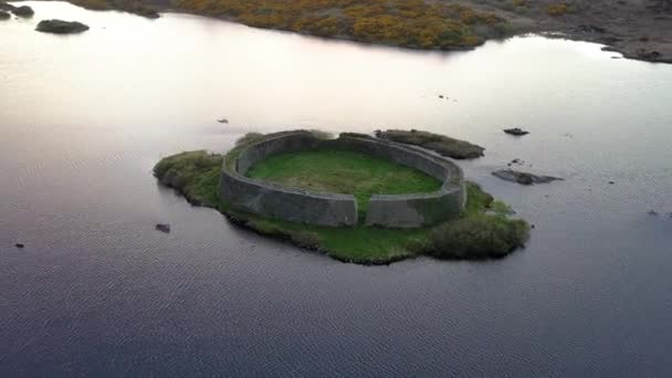 Vue aérienne de Doon Fort par Portnoo - Comté de Donegal - Irlande — Video