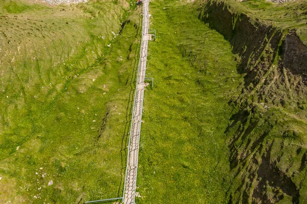 Vista aérea das escadas para a Corda de Prata no Condado de Donegal - Irlanda — Fotografia de Stock