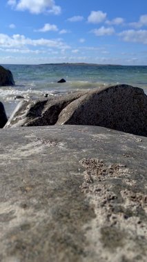 Carrickboyle ve Glassagh 'daki güzel sahil Derrybeg, Gweedore County Donegal - İrlanda