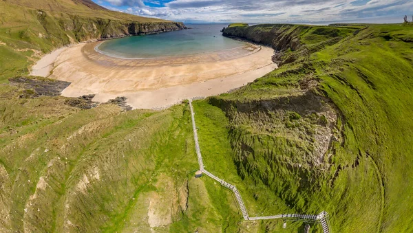 Flygfoto över Silver Strand i grevskapet Donegal - Irland — Stockfoto