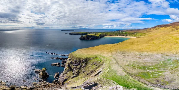 Donegal ilçesindeki Silver Strand 'in havadan görünüşü - İrlanda — Stok fotoğraf