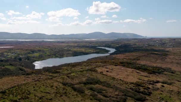 Aerial view of Lough Fad by Portnoo in County Donegal - Ireland — Stock Video