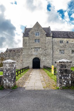 County Leitrim 'deki Parkes Kalesi bir zamanlar İngiliz ekici Robert Parke' ın eviydi.