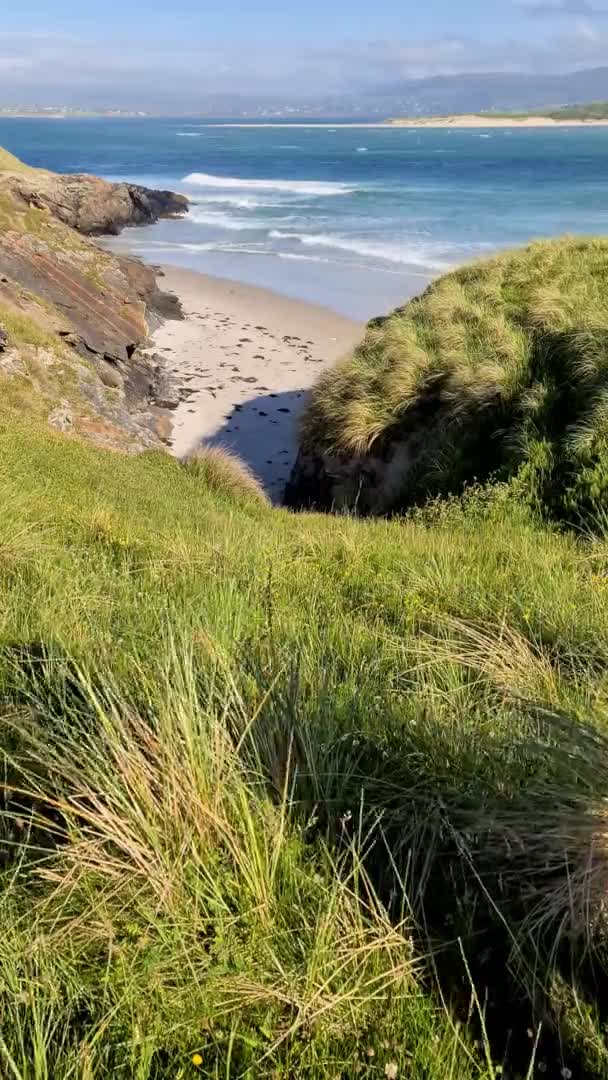 A gyönyörű partján Magheramore Kiltoorish Bay Donegal - Írország — Stock videók