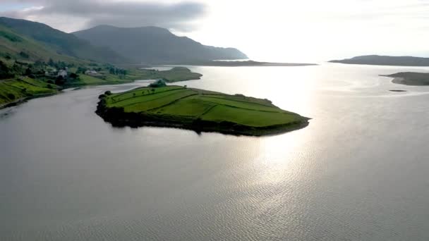 Vista aérea del Townland de Illancreeve, Lackaduff - Condado de Donegal, Irlanda — Vídeo de stock