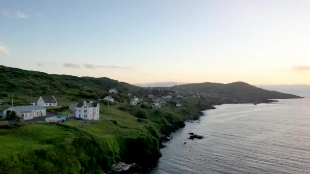 Sonnenuntergang in Portnoo im County Donegal - Irland — Stockvideo