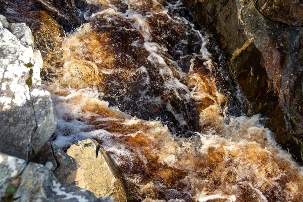 У графстві Донегал (Ірландія) з "являється сіра вода. — стокове фото