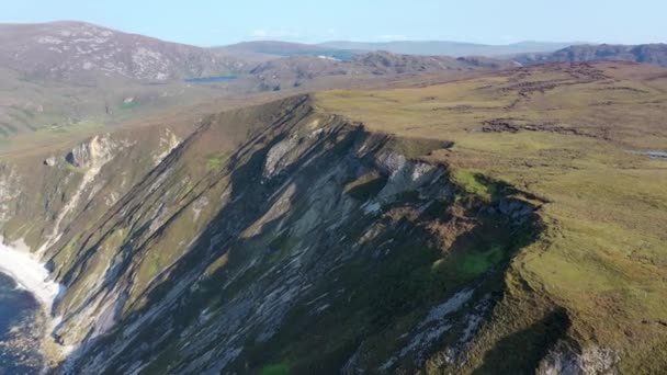 Donegal 'de Glenlough körfezi Port ve Ardara arasındaki en uzak körfez Ireland Körfezi. — Stok video