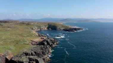 Marmeelan ve Falcorrib 'un Dungloe' nun güneyinde, Donegal Bölgesi - İrlanda