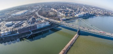 Krefeld, Almanya - 15 Şubat 2017: Krefeld Uerdingen, Almanya limanında keten tohumu ve hintyağı üreten Alberdingk Boley