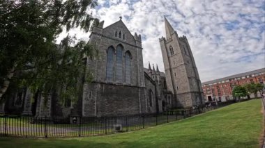DUBLIN, IRELAND - 16 Temmuz 2025: St. Patrick 1213 'te Katedral statüsüne yükseltildi.