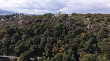 İrlanda, Dublin 'deki Killiney Tepesi' nin hava görüntüsü.