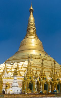 shwedagon Selami yangon yapılan