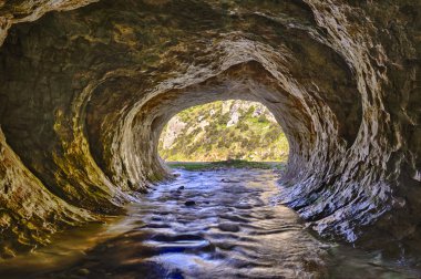 Cave Stream scenic reserve clipart
