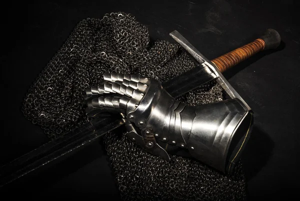 Armadura y espada — Foto de Stock