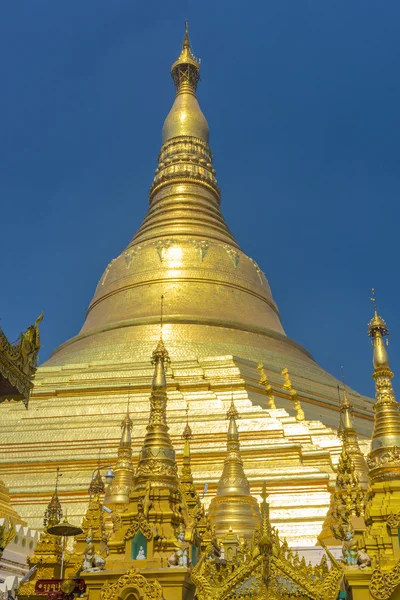 shwedagon Selami yangon yapılan