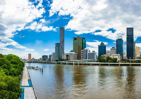Brisbane Nehri Boyunca Gökdelenleri Olan Brisbane Silueti Queensland Avustralya Panoramik — Stok fotoğraf