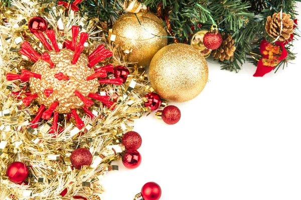 Golden Christams Coronavirus Μπιχλιμπίδι Κόκκινες Πρωτεΐνες Αιχμές Που Βρίσκονται Άλλα — Φωτογραφία Αρχείου