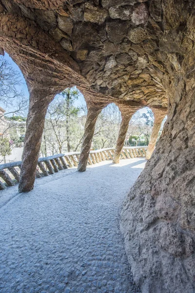 Barcelona Spagna Marzo 2019 Park Guell Antonio Gaudi Colonnato Pietra — Foto Stock