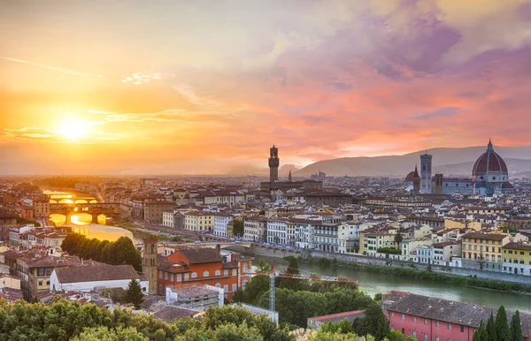 Coucher Soleil Vif Sur Rivière Arno Florence Partir Place Michelangelo — Photo