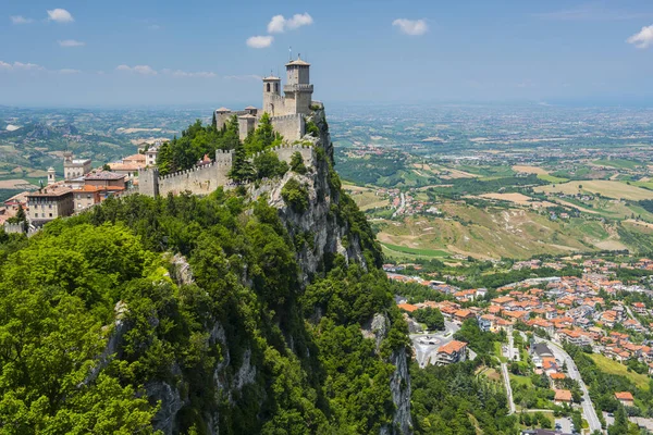 Mocná Věž Guaita Pevnost Hoře Titano Nad Republikou San Marino — Stock fotografie