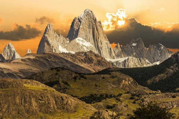 Mount Fitz Roy Los Glaciares Nemzeti Park Argentínában Gyönyörű Naplemente — Stock Fotó