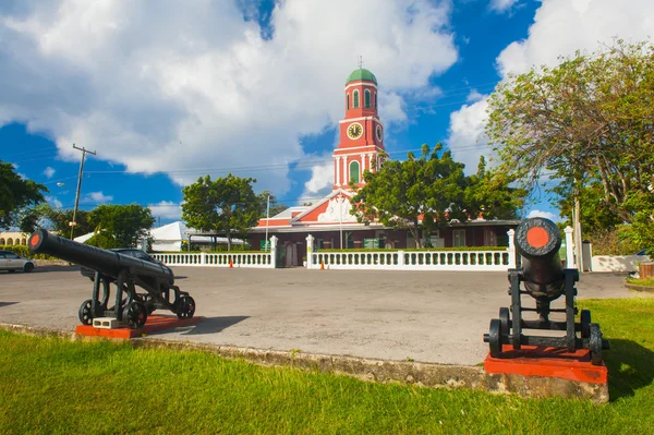 Wieża zegarowa w Barbados — Zdjęcie stockowe