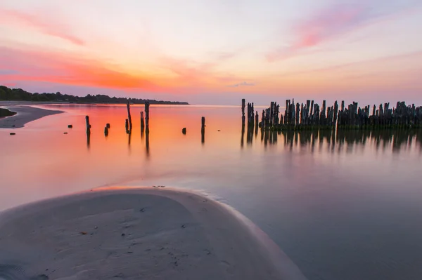 Old pier — Stock Photo, Image