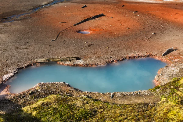 Hot spring — Stock Photo, Image