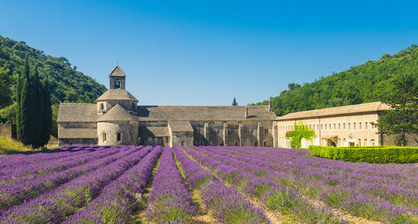 Аббатство Сенанке
