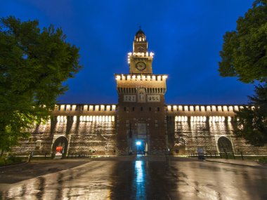 Sforza Kalesi
