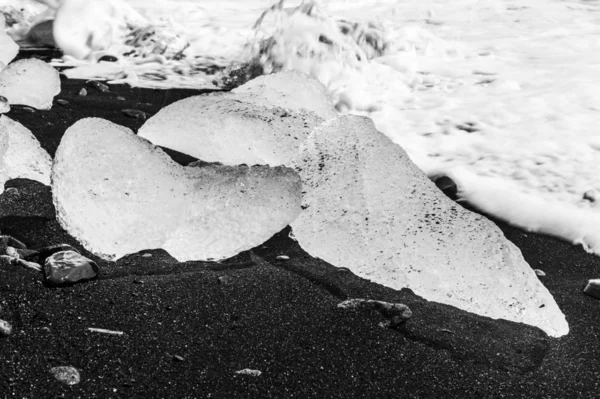 Playa con icebergs — Foto de Stock