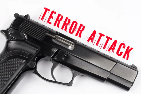 Fegyvert és Terror támadás felirat — Stock Fotó