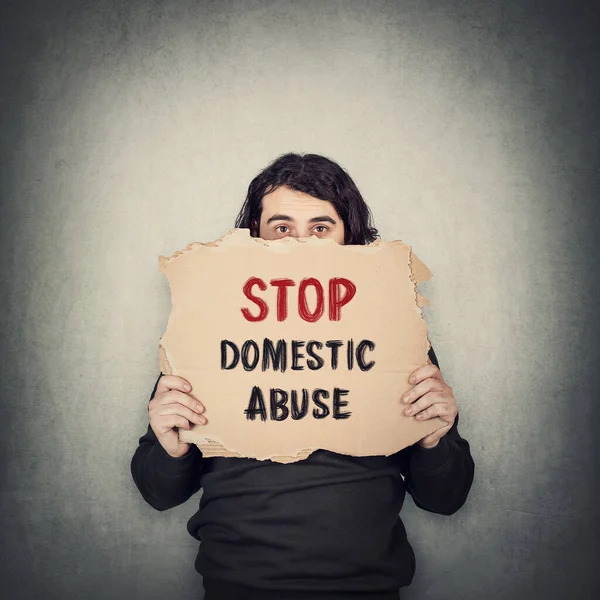 Detener Abuso Doméstico Varón Asustado Víctima Violencia Familiar Sosteniendo Una — Foto de Stock