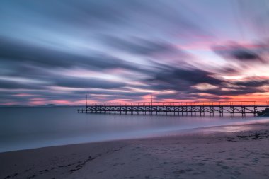Karadeniz kıyısına batımında güzel yaz