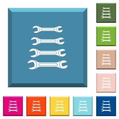 Kenarlı kare düğmelerde çeşitli moda renklerde anahtar simgeleri kümesi