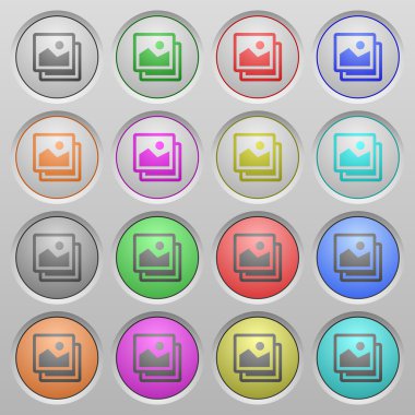 Görüntüleri plastik düğmeler battı