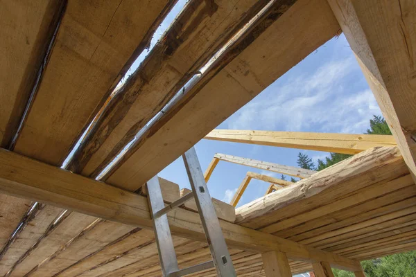 Nieuwbouw Van Houten Houten Balken Dakspanten — Stockfoto