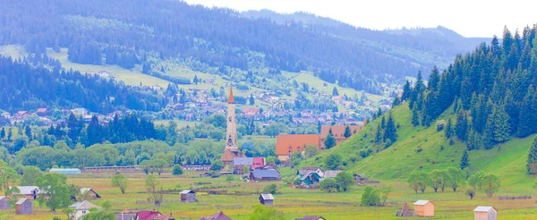 Geleneksel Romen Kilisesi Ahşap Yapıdan Yapılmıştır Dorna Romanya — Stok fotoğraf