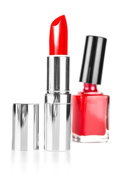 Lápiz labial rojo y esmalte de uñas —  Fotos de Stock