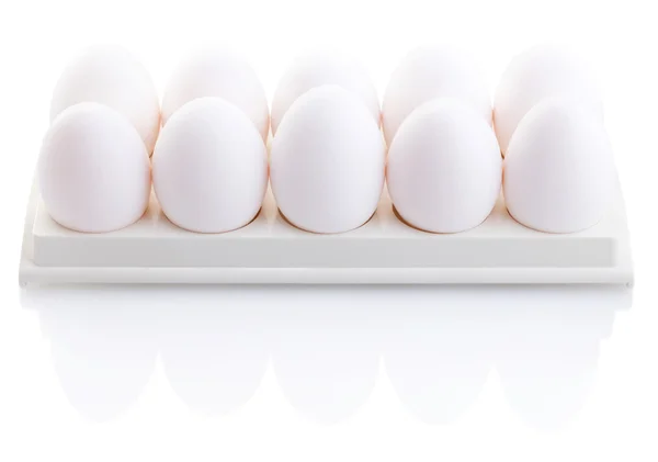 Primeros planos de huevos blancos de pollo —  Fotos de Stock