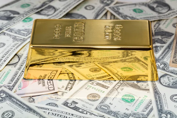 Gold bar close-up — Stock Photo, Image