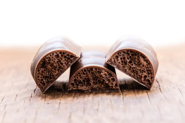 Części porowatych czekolada zbliżenie — Zdjęcie stockowe